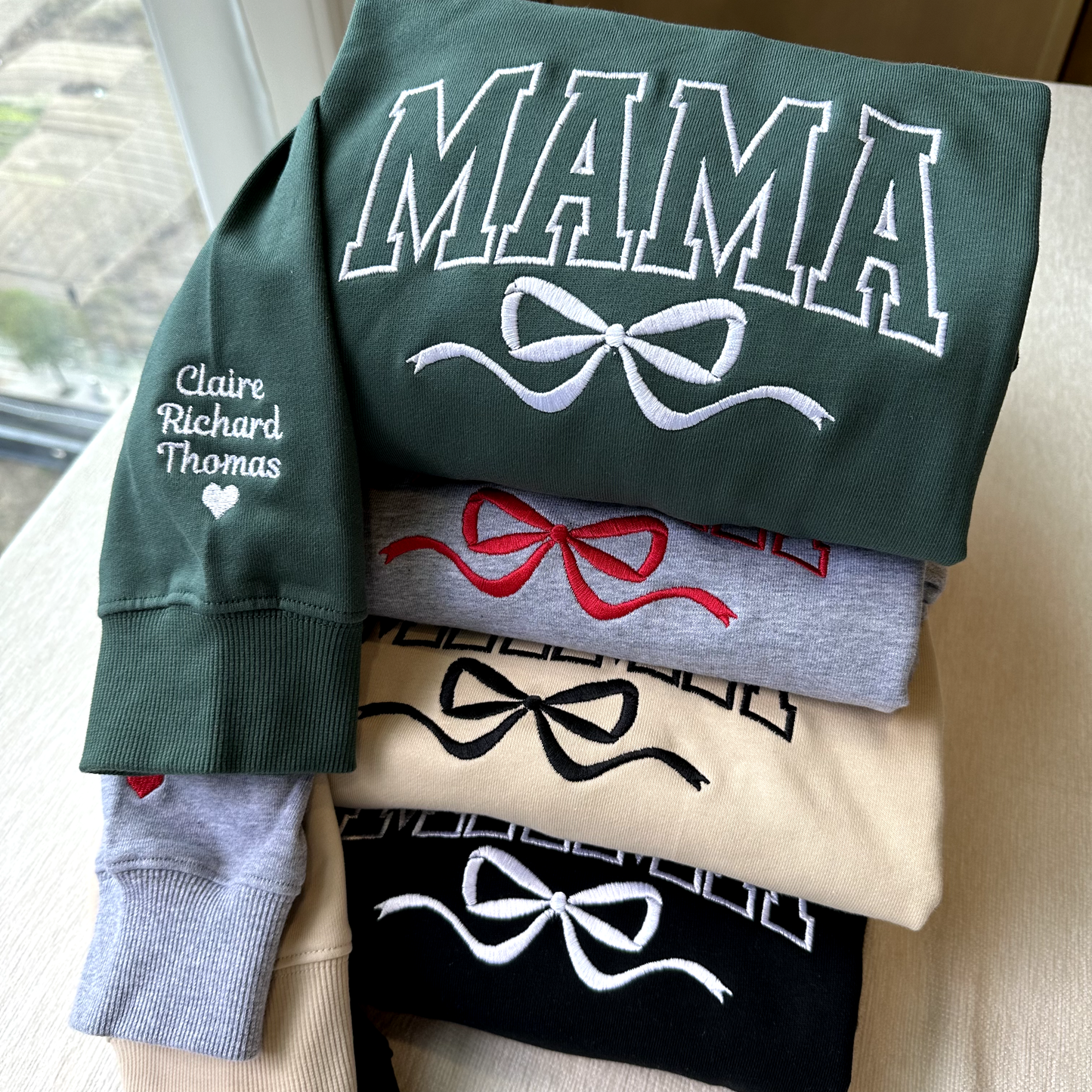 50% OFF🎄Custom Bow College Mama Sweatshirt🎀Hoodie